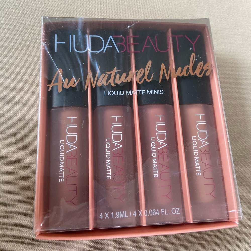Huda Beauty Au Naturel Nudes (4) Piece Set